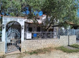 Villa Olea Peroj, hotel a Peroj