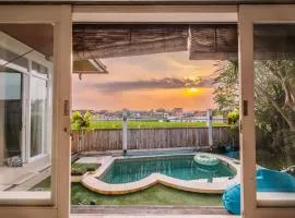 Private Pool, 1 Br Villa with Rice Views , Canggu