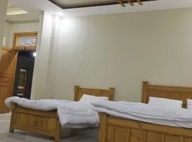 Glamour resort kalam