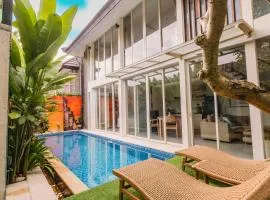 Modern Villa near Seminyak & Canggu, Large Pool