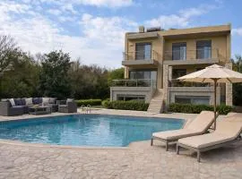 Azure Villa Kanoni
