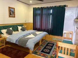 TOKPORINCHEN GUESTHOUSE "homestay"