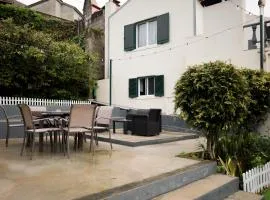 Azorean Stays T4 -Peaceful Countryside 4 Bed Room Close to Top Spots