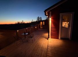 Premium Stuga, Near Göta Canal & Tiveden National Park, hotel a Undenäs