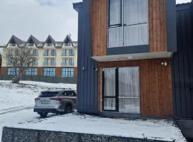 Kokhta Chalet
