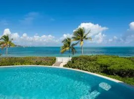 Turtle Beach 5BR Snorkeling Kayaks & Family Entertainment