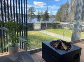 One bedroom flat by the lake with cooling and terrace