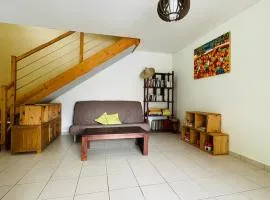 Quiet 3 bedroom villa, private pool, mini residence