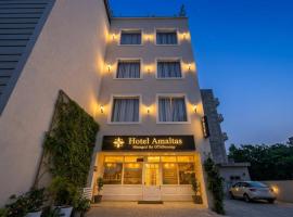 Chandīgarh में, होटल Hotel Amaltas Nayagaon Near PGI & PEC College
