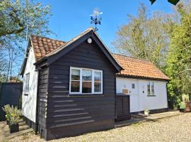 The Lily Pad, Eye, Suffolk, hotel sa Thornham Magna