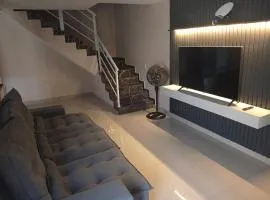 Casa com Suíte, Sinuca, Wi-Fi em Campo Grande RJ
