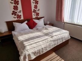 Gasthaus Harmonie, hotel sa Malchow