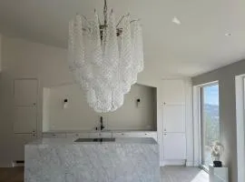 Large, spacious home available for rent