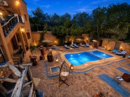 Riad Des Vieilles Charrues, hotel a Boumalne
