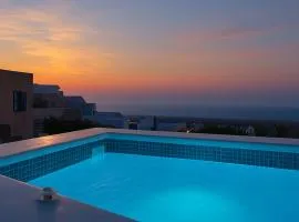 Cycladic House in Finikia Oia