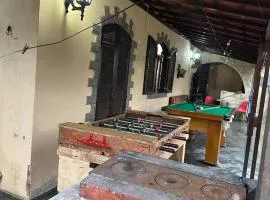 Casa Rústica 5min da praia - Até 12 pessoas