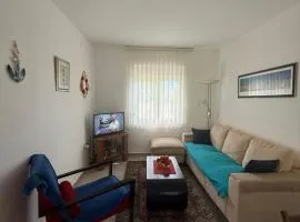 Apartman LUCIJA, dostupan 7 NOCENJA i VISE, AVAIBLE FOR RENT 7 NIGHTS AND MORE