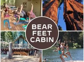 Cozy Cabin - Hot Tub, Fire Pit, & Pets