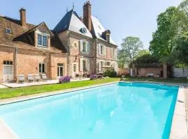 Exceptional 17th-century castle