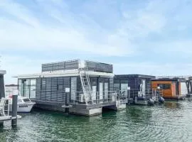 2 Bedroom Nice Ship In Lelystad