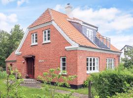6 person holiday home in Ålbæk, hotel en Ålbæk