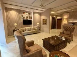 Shelton Hotel Gulberg