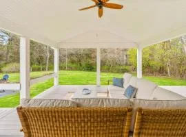 Family 4BR Cape Home Firepit Outdoor Shower