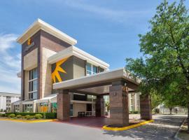 La Quinta by Wyndham Dallas I-35 Walnut Hill Ln – hotel w mieście Dallas