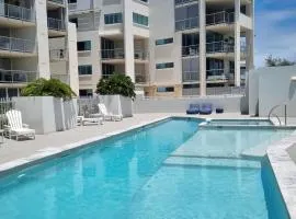 Oceanfront Ground Floor Apartment - Dwell 3 in Bargara