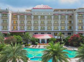 Ramada by Wyndham Sihanoukville Xinhaohui Palace, hotel u gradu 'Sihanoukville'