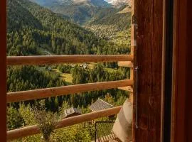Le Grenier d'Isabelle - Raccard en Anniviers