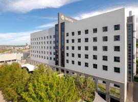 Protea Hotel Fire & Ice! by Marriott Pretoria Menlyn, готель у місті Преторія