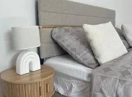 Cozy Apartment close to train station