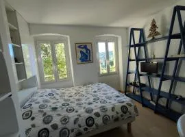 Chambre d'hote dans maison de caractère, piscine