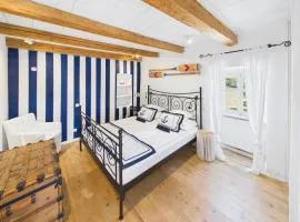 PAVI APARTMENTS Romantic Stone House K13