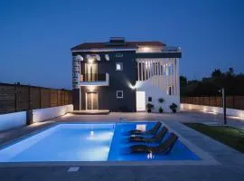 G-Ammos 5 Star Villa by elite