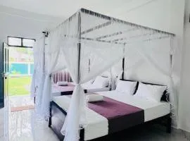 Hotel Elysian