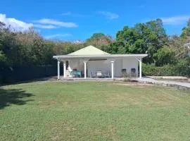 Tamarinier T3 Premium jardin Privé 2 Chambres Plage à 7 min Citerne