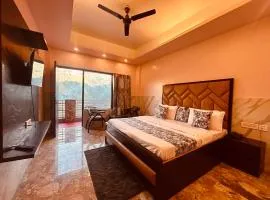Sach Queen Hills Hotel & Resort Near Kempty Fall