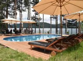 Club Paradise Bay Iskar Lake