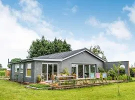 4 Bed in Melton Constable oc-83070