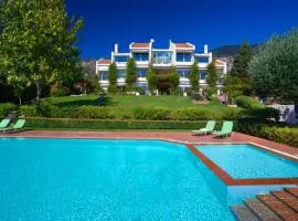 Felix Residence & Lucia Simona Villas