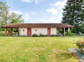 Gite La Petite Maison Mazères โรงแรมในMazères