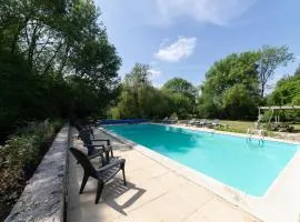 Logis du XVIIème - Avec Piscine Privée et Chauffée