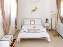 Studio Malades, Heraklion