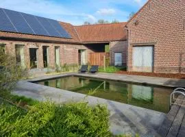 Woning met sauna, stoombad & zwemvijver - 5p