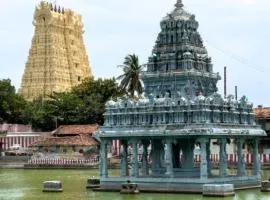 Nallan Illam