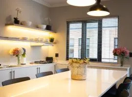 2 Polo Suite Gowrie Village