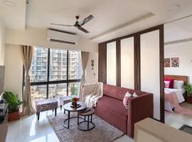 Stylish, Upscale, Upper Floor 1bhk Apt near BKC