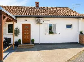 Cozy Apartment near Zadar & Airport